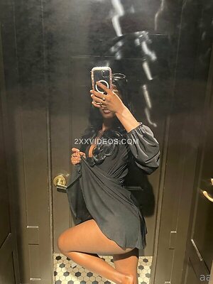 Rohilu Nude Leaked Photo #37