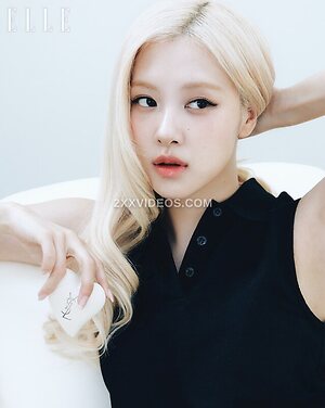 Rosé Nude Leaked Photo #34