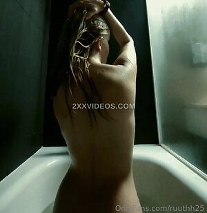 Ruth Empoderada Nude Leaked Photo #40