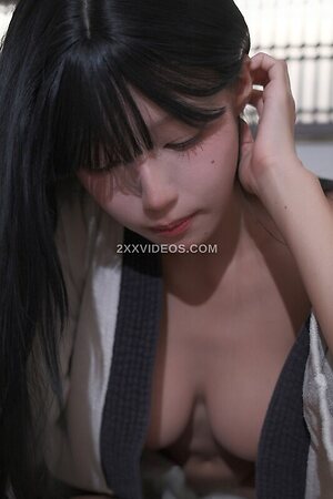 s2_u.l Nude Leaked Photo #30