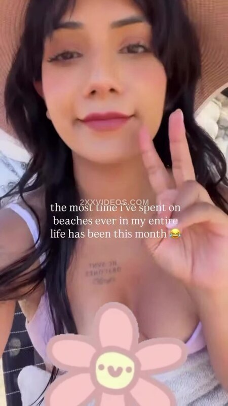 Saaniya Abbas Nude Leaked Photos