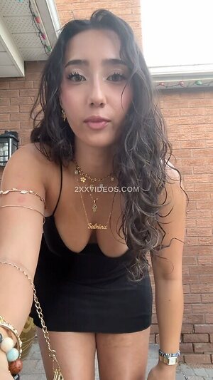 Sabrina Pezeshkian photo