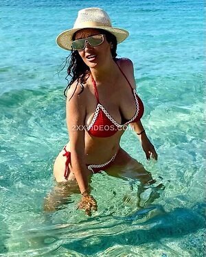 Salma Hayek photo