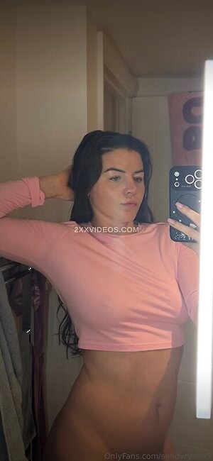sandyryan93 Nude Leaked Photo #3
