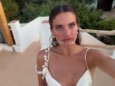 Sara Sampaio photo