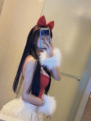 Sarah Olivia Nude Leaked Photo #49