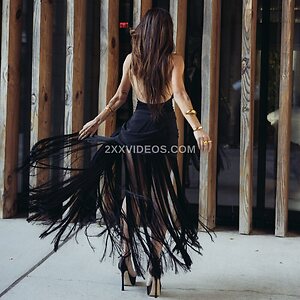 Sarah Shahi photo