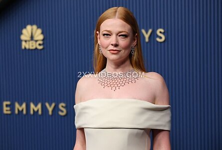 Sarah Snook Nude Leaked Photo #2