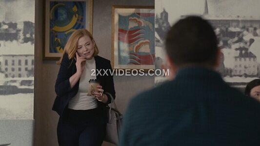 Sarah Snook photo