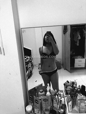 Saw Thein Naing Nude Leaked Photo #33