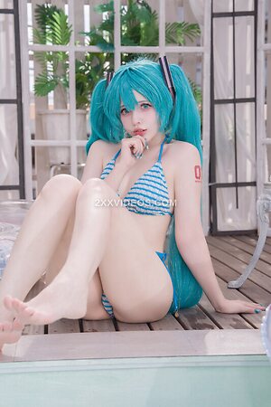 Saya Scarlet Nude Leaked Photo #5