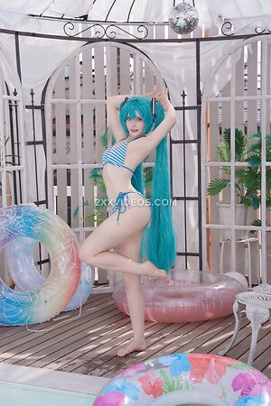Saya Scarlet Nude Leaked Photo #38