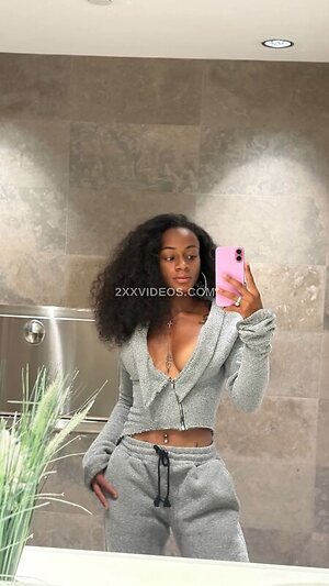 Shacarri Richardson More Nude Photos