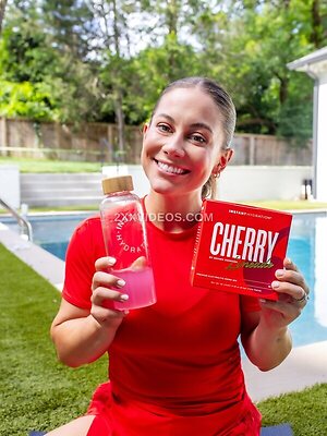 Shawn Johnson Nude Leaked Photo #23