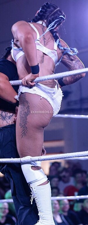 Skye Blue AEW Nude Leaked Photo #22