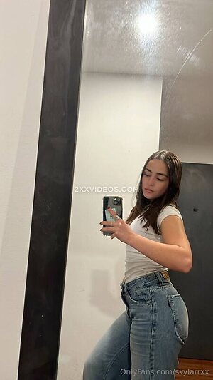 Skylarrxx Nude Leaked Photo #2