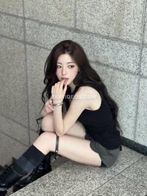 Sohyun Nude Leaked Photo #2