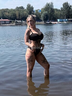 Sonaboner Nude Leaked Photo #9