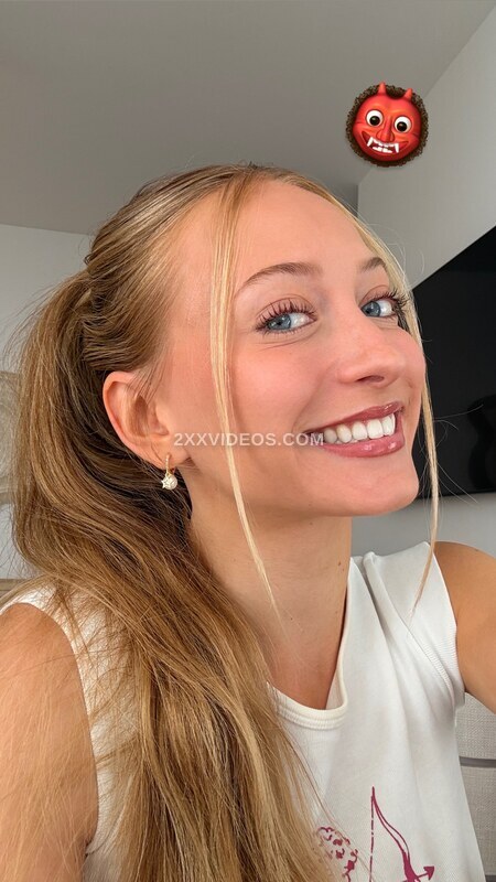 Sophia Diamond photo