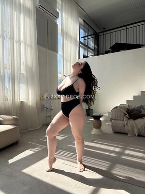 Sophie Bell photo