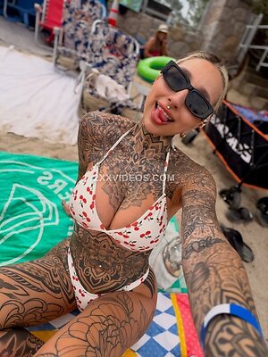 Split_tongue_bri Nude Leaked Photo #16