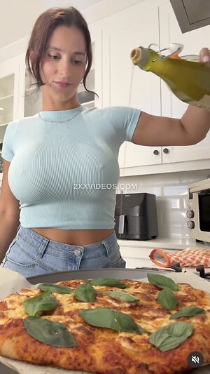 Stephanie Cooks Nude Leaked Photo #11