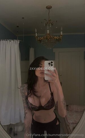 Summer Soderstrom photo