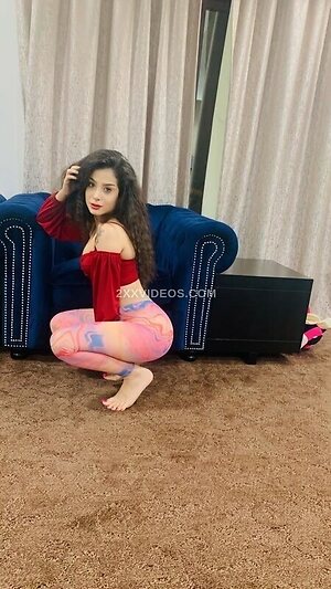 Suzanna.official1 Nude Leaked Photo #2