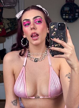 sydatnite Nude Leaked Photo #2