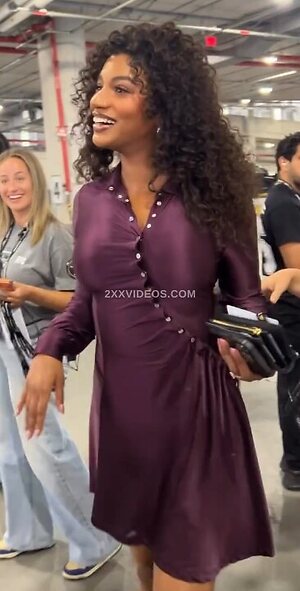 Taylor Rooks photo