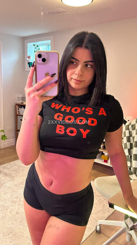 thatgirlgatto photo