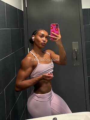 @thebestofnat Nude Photos