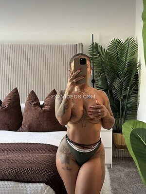 therealbombshell_mint Nude Leaked Photo #10