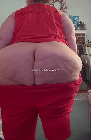 therosypeach Nude Leaked Photo #5