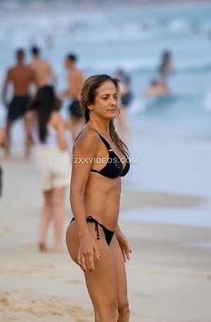 Ticiane Pinheiro Nude Leaked Photo #2