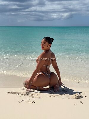 Tiona Fernan Nude Leaked Photo #8