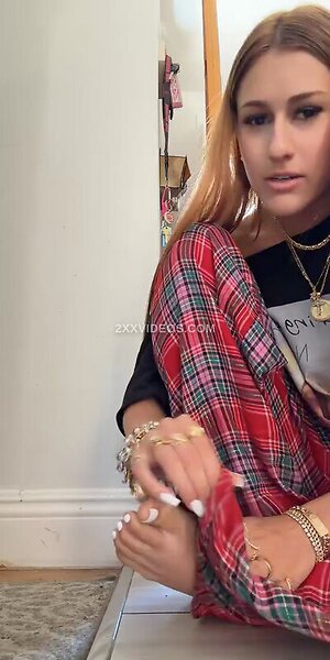 tonionlyy Nude Leaked Photo #8