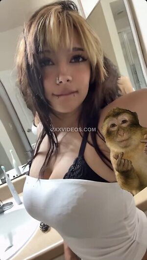 Triihp Nude Leaked Photo #3