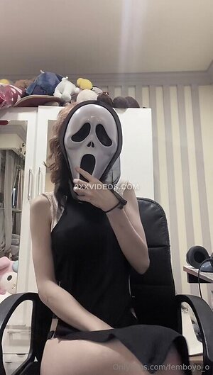 Tsudere Nude Leaked Photo #37