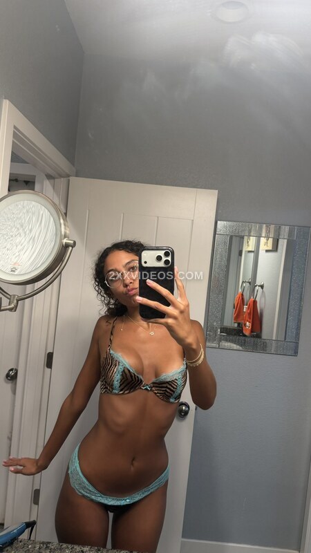 ttahlula Nude Leaked Photo #16