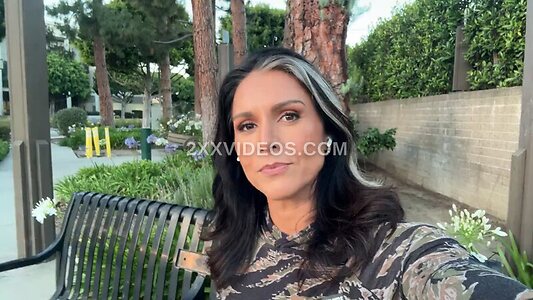 Tulsi Gabbard Nude Leaked Photo #18