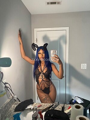 v4mp4ngel Nude Leaked Photo #7