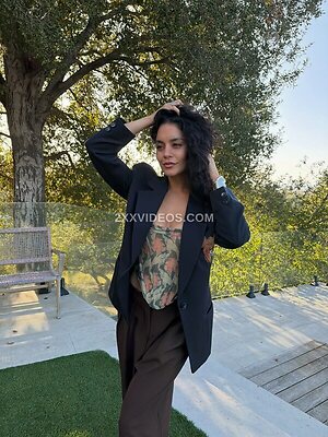 Vanessa Hudgens More Nude Photos