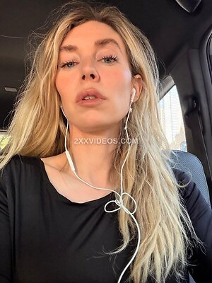 Vanessa Kirby Nude Leaked Photo #3