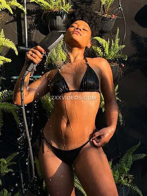 Vanestraus Nude Leaked Photo #9