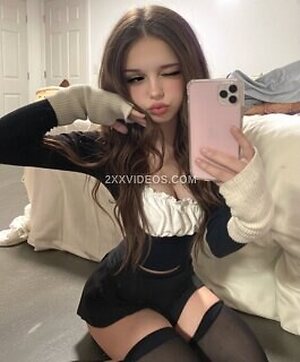 Veluuia Nude Leaked Photo #2