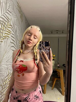 velvetvalen Nude Leaked Photo #6
