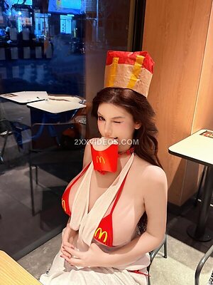 Vicky Nude Leaked Photo #15