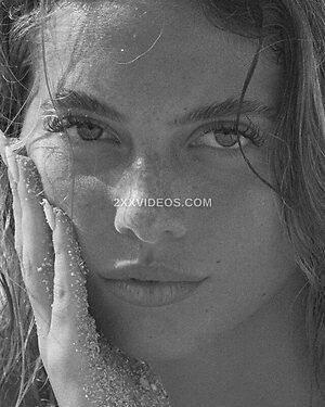 Vivaz Magazine Nude Leaked Photo #9