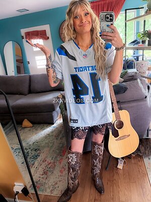 WheezyBlonde